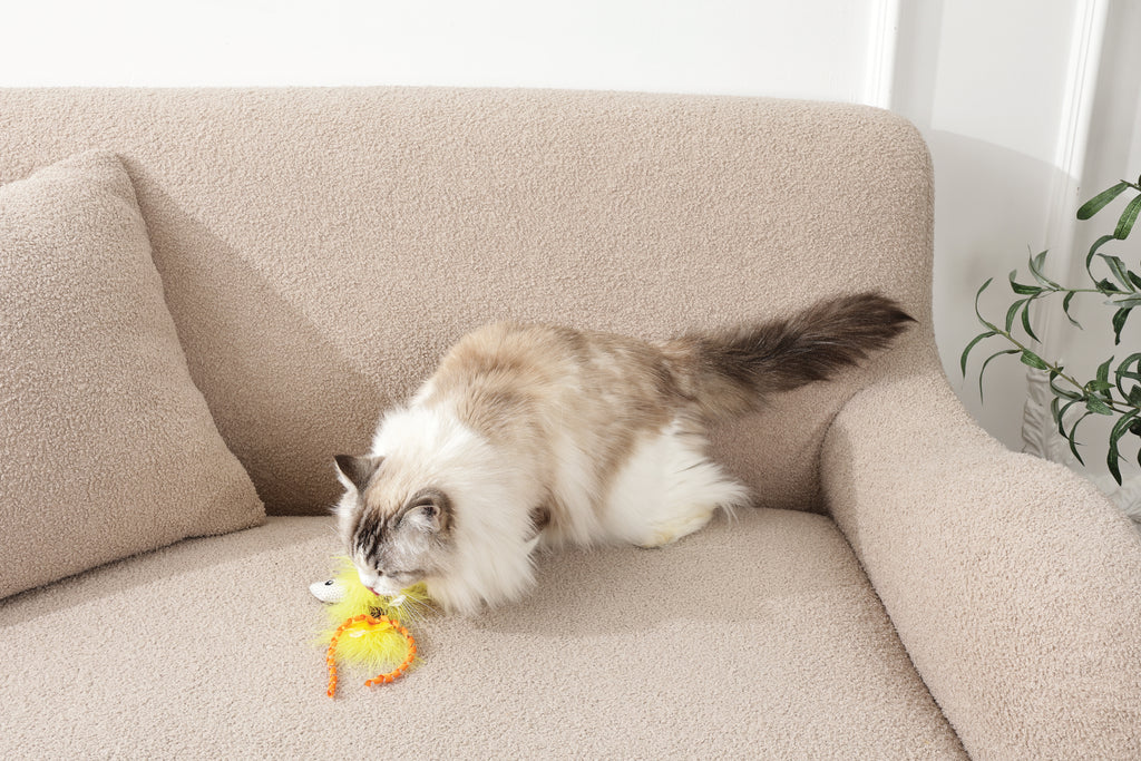Plume catnip toy Yellow fish